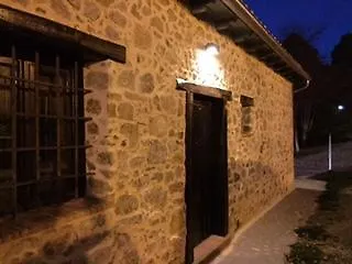 La Casita Del Castanar *